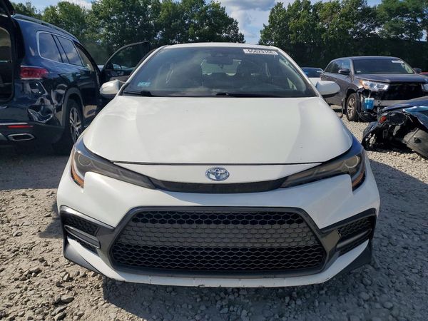 2022 TOYOTA COROLLA