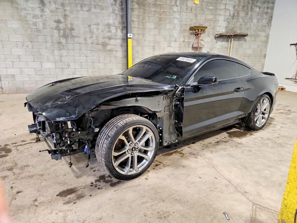 2022 FORD MUSTANG