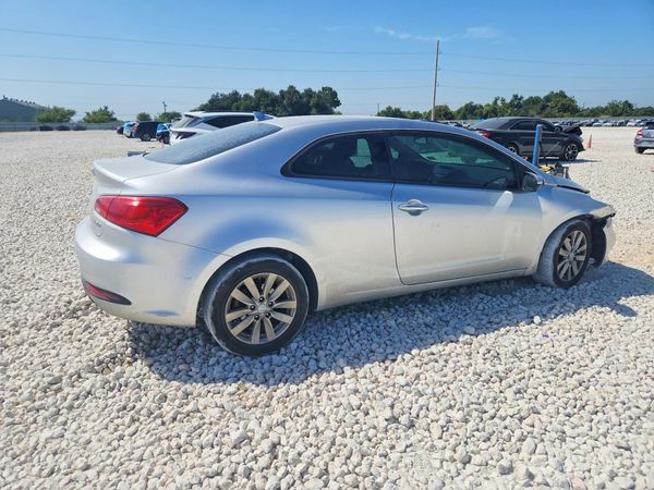 2015 KIA FORTE KOUP
