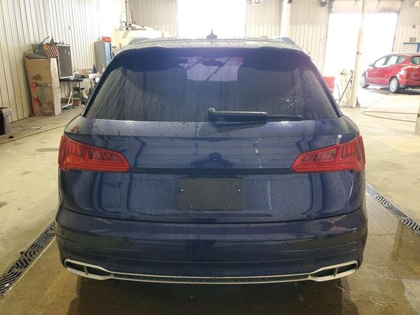 2018 AUDI SQ5 quattro Prestige