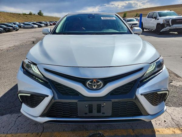 2023 TOYOTA CAMRY