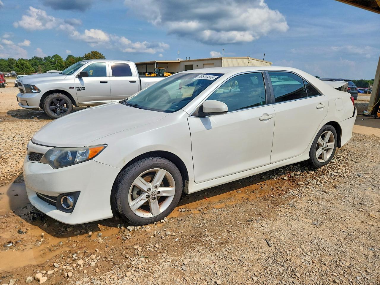 2014 TOYOTA CAMRY