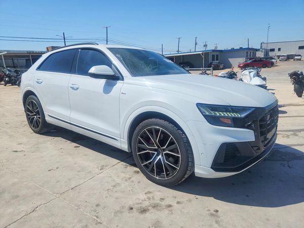 2021 AUDI Q8 S Line quattro Prestige