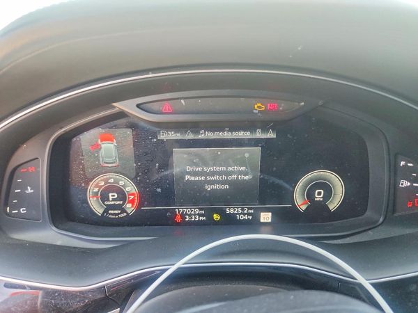 2021 AUDI Q8 S Line quattro Prestige