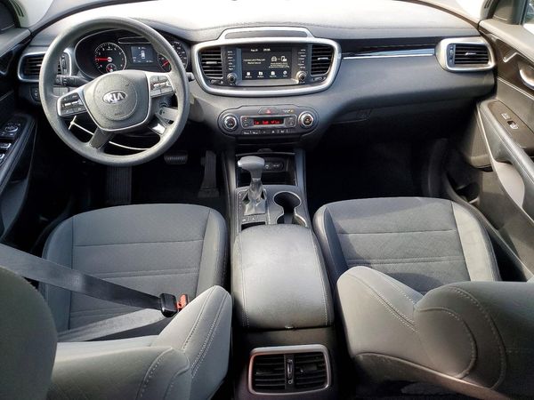 2019 KIA SORENTO