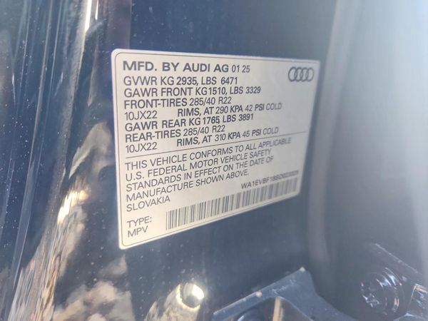 2025 AUDI Q8