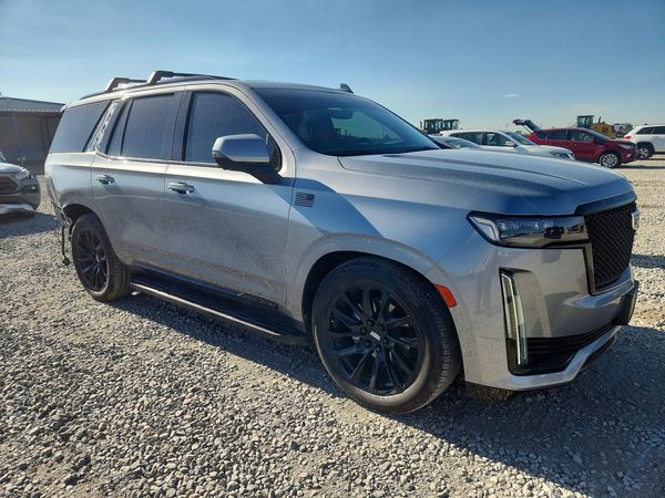 2024 CADILLAC ESCALADE