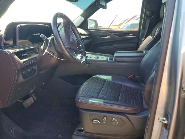 2024 CADILLAC ESCALADE