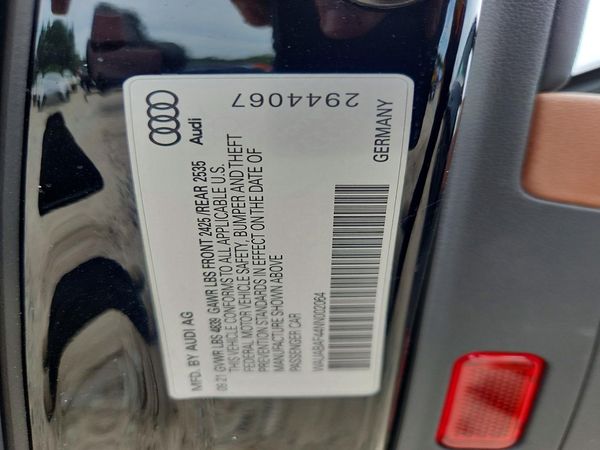 2022 AUDI A4 quattro Premium