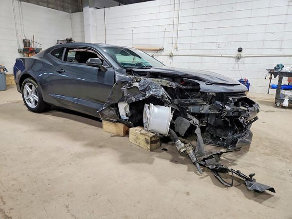 2016 CHEVROLET CAMARO 1LT — Passenger 3/4
