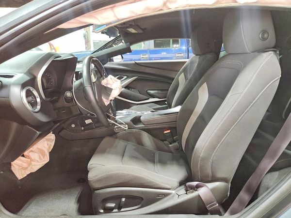 2016 CHEVROLET CAMARO 1LT — DENT
