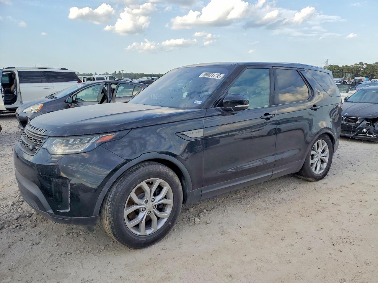 2017 LAND ROVER DISCOVERY