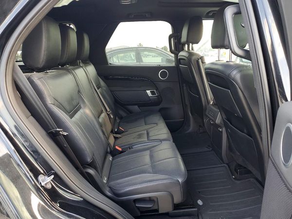 2017 LAND ROVER DISCOVERY