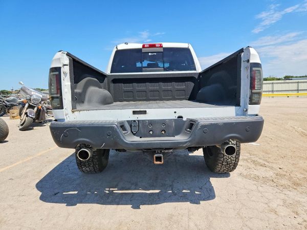 2019 RAM 1500 SLT — DIRR