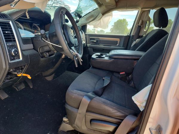 2019 RAM 1500 SLT — DENT