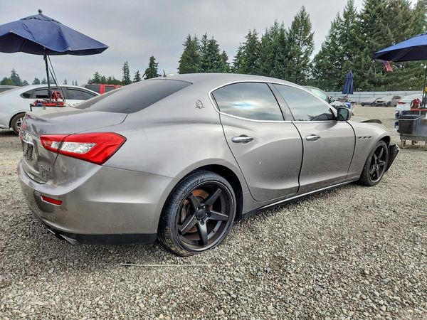 2016 MASERATI GHIBLI