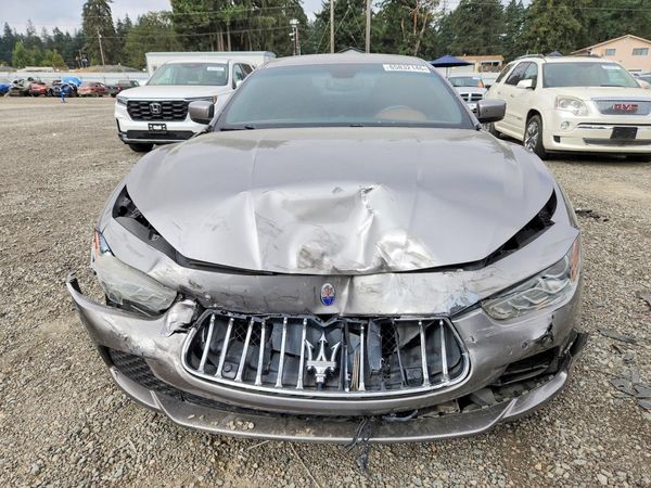 2016 MASERATI GHIBLI