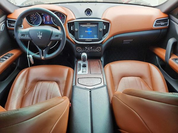 2016 MASERATI GHIBLI