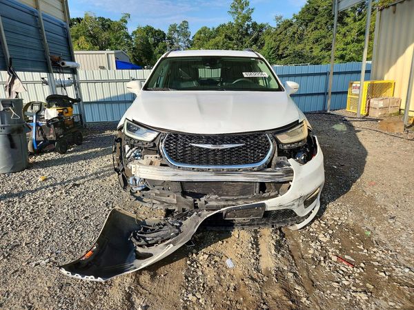 2022 CHRYSLER PACIFICA