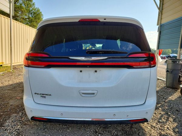 2022 CHRYSLER PACIFICA