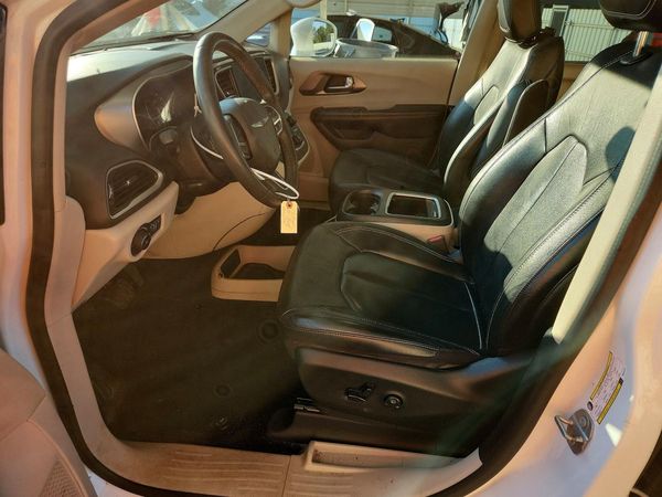2022 CHRYSLER PACIFICA