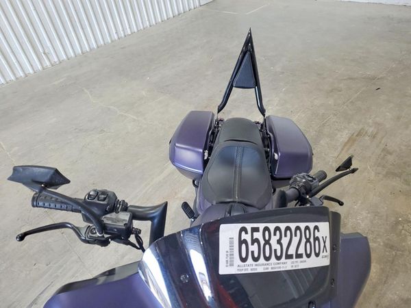 2025 HARLEY-DAVIDSON FLHX