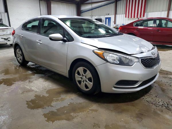 2016 KIA FORTE GL (Middle-Low Grade)