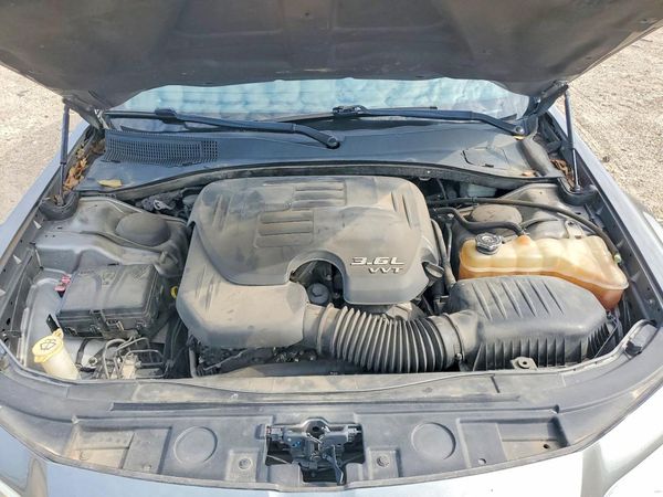 2012 CHRYSLER 300