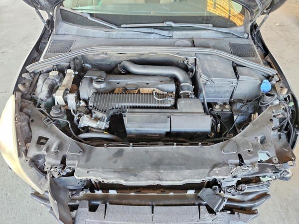 2013 VOLVO S60