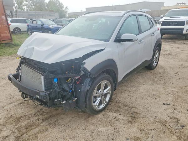 2023 HYUNDAI KONA SEL — Front 3/4