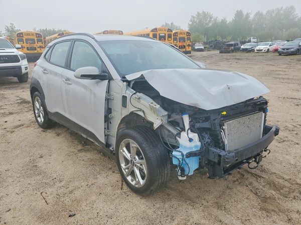 2023 HYUNDAI KONA SEL — Passenger 3/4