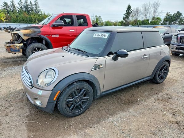 2013 MINI COOPER