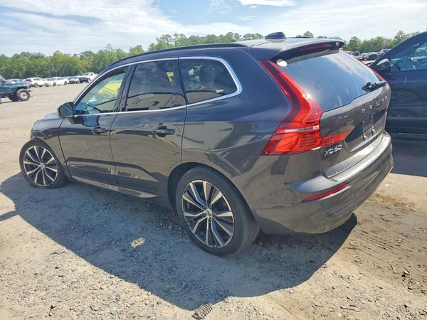 2022 VOLVO XC60 Momentum (excl S60)