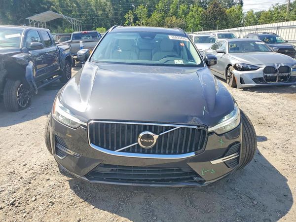 2022 VOLVO XC60 Momentum (excl S60)