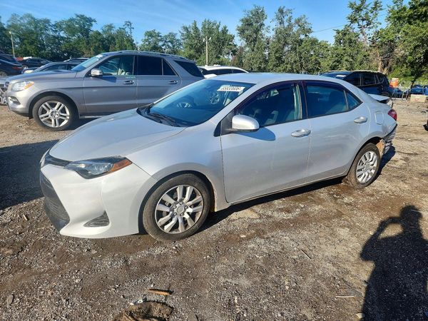 2019 TOYOTA COROLLA