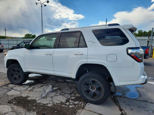 2017 TOYOTA 4RUNNER