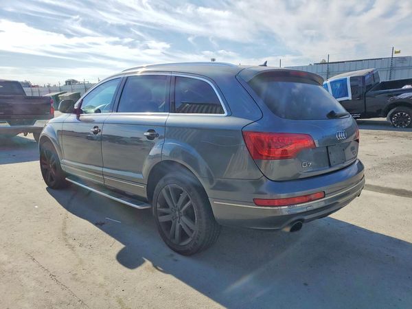 2015 AUDI Q7 Premium Plus