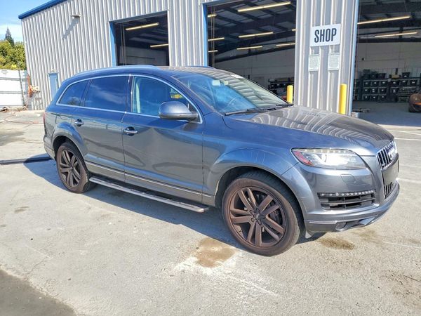 2015 AUDI Q7 Premium Plus
