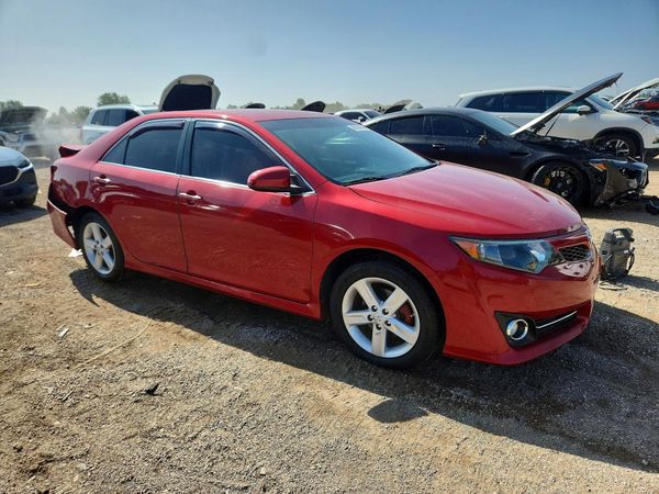 2013 TOYOTA CAMRY — Passenger 3/4