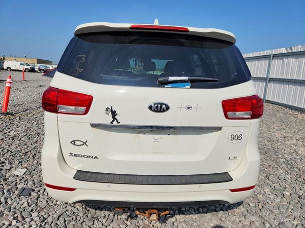 2017 KIA SEDONA LX