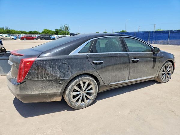 2015 CADILLAC XTS Standard