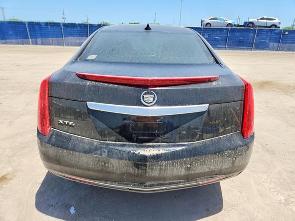 2015 CADILLAC XTS Standard