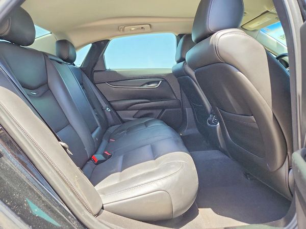 2015 CADILLAC XTS Standard