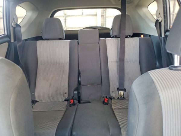 2015 TOYOTA RAV4 LE (X Grade)