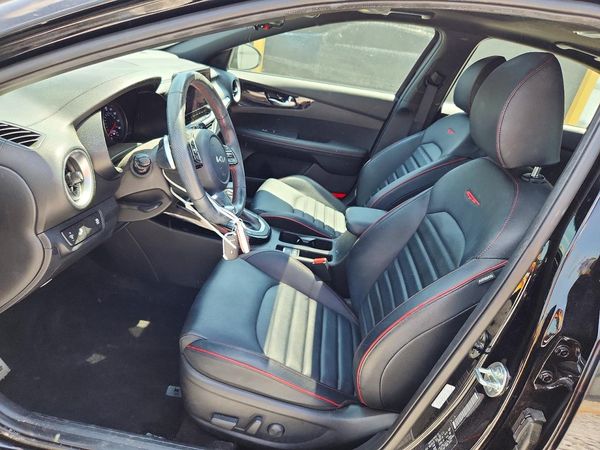 2024 KIA FORTE GT