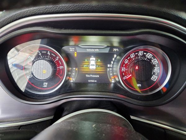 2016 DODGE CHALLENGER