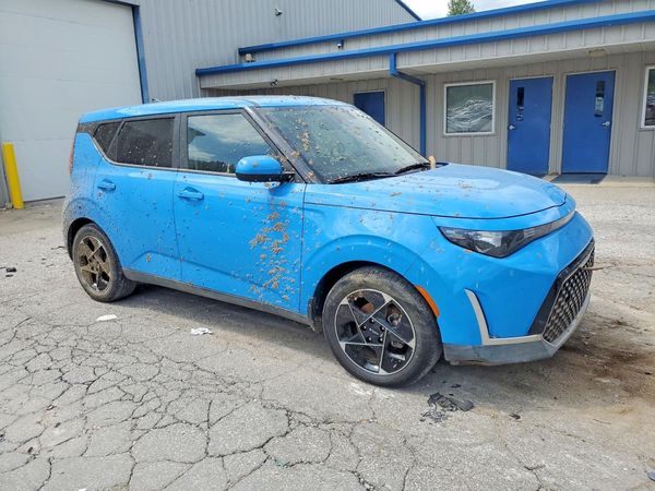 2025 KIA SOUL EX — Passenger 3/4
