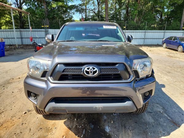 2014 TOYOTA TACOMA Delux Grade