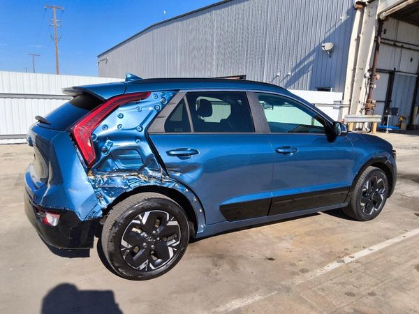 2024 KIA NIRO Wind