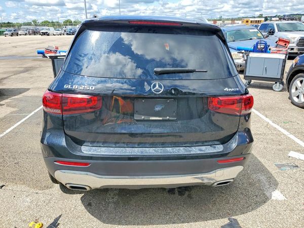 2020 MERCEDES-BENZ GLB